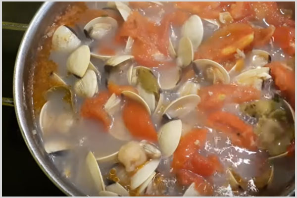 cách nấu canh ngao chua với sấu